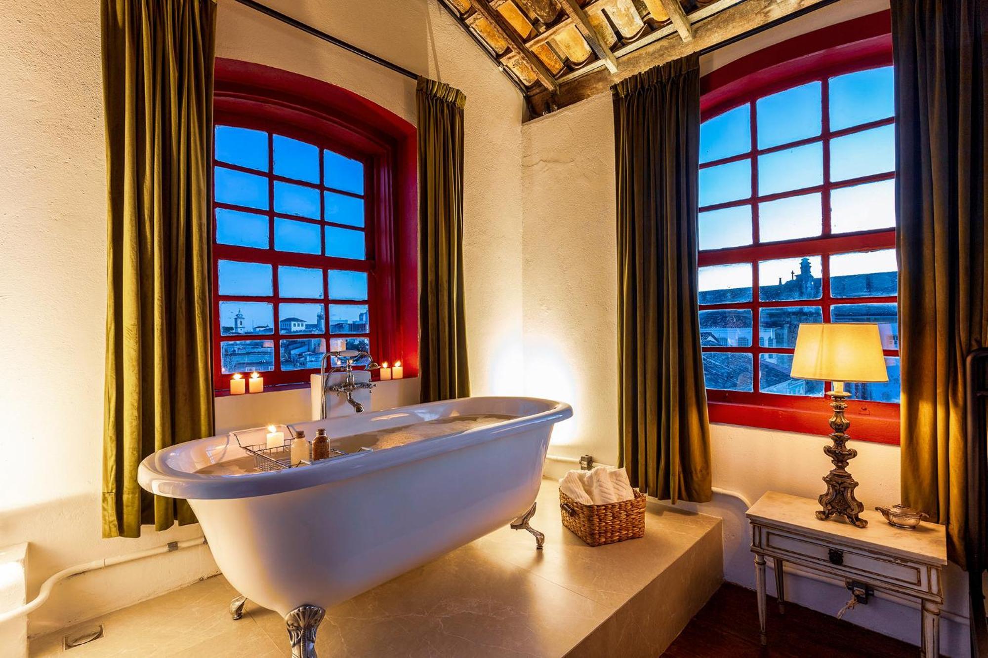 サルバドールCasa Do Alto - Excentrica Boutique I Banheira Vitoriana I Pelourinhoアパートメント エクステリア 写真