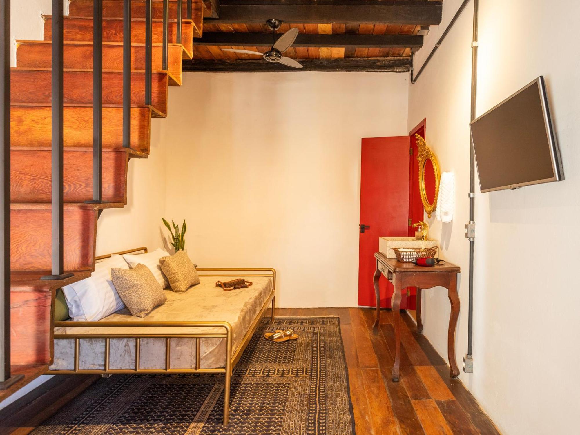 サルバドールCasa Do Alto - Excentrica Boutique I Banheira Vitoriana I Pelourinhoアパートメント エクステリア 写真